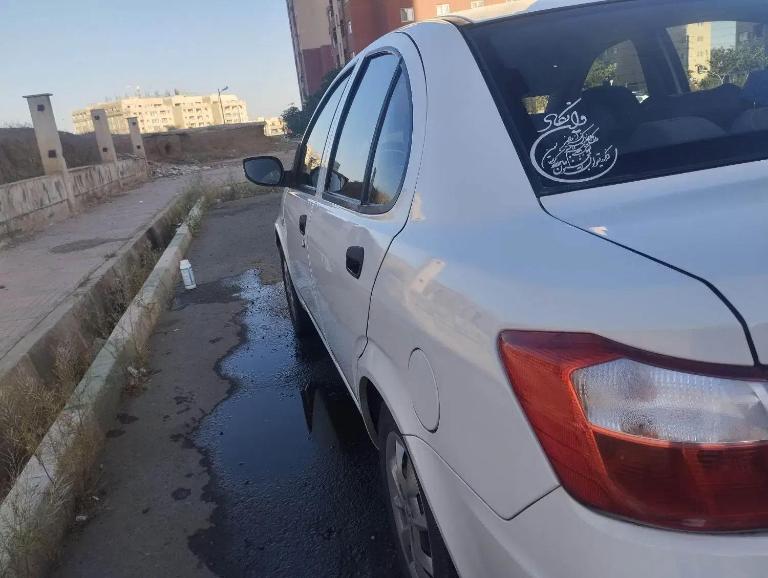 ساینا s|خودرو سواری و وانت|پرند, فاز ۵|دیوار