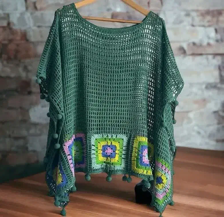 رو مانتویی های عیدانه|لباس|قم, باغ شازده|دیوار