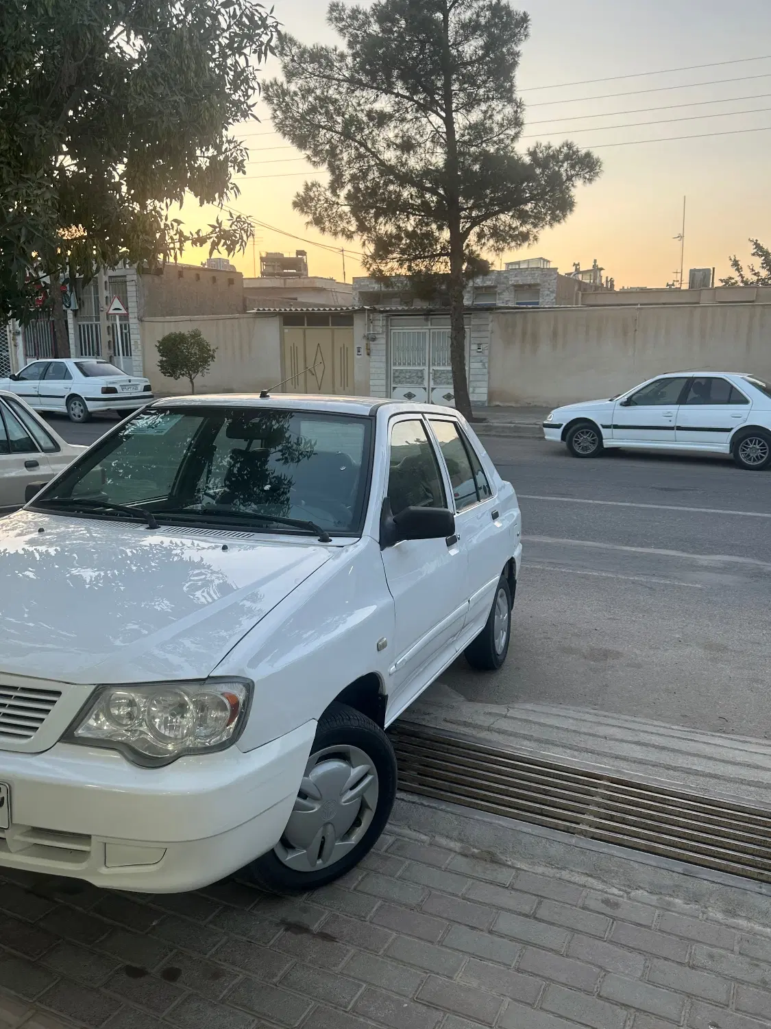 132مدل97|خودرو سواری و وانت|بیرجند, |دیوار