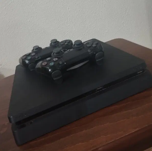 ps4 slim 1t|کنسول، بازی ویدئویی و آنلاین|امیدیه, |دیوار