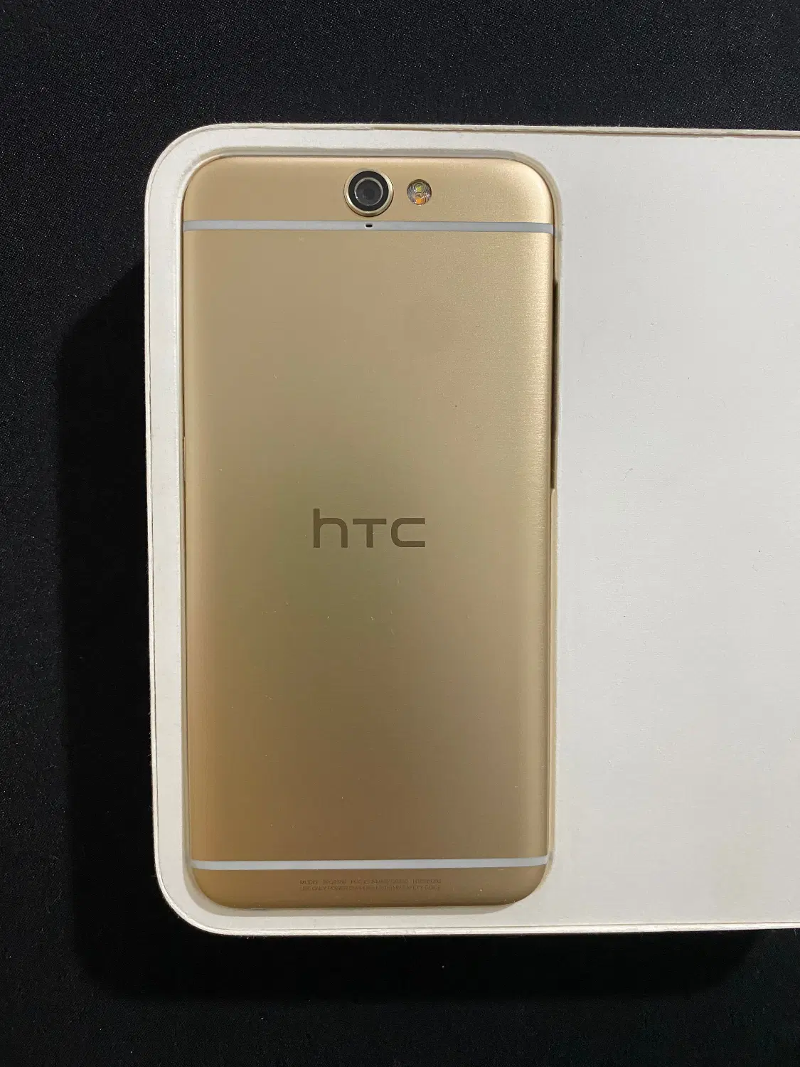 htc A9|موبایل|تهران, درب دوم|دیوار