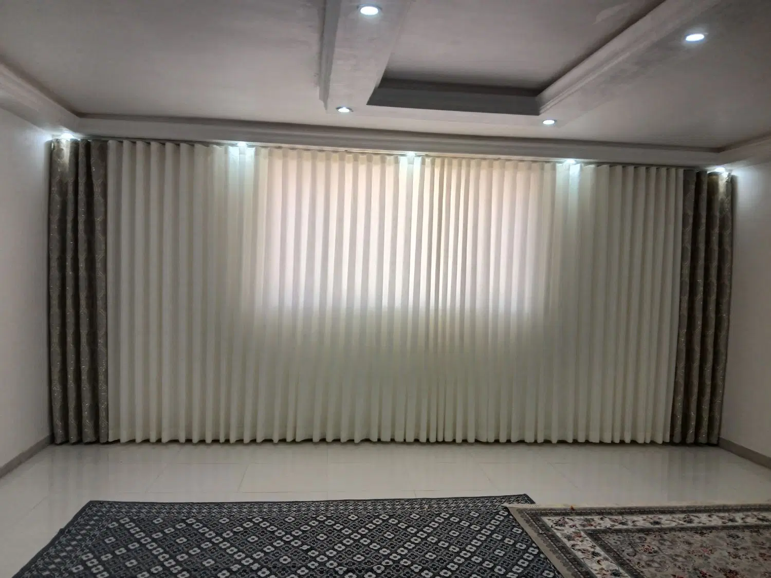 پرده|پرده، رانر، رومیزی|بهار, |دیوار