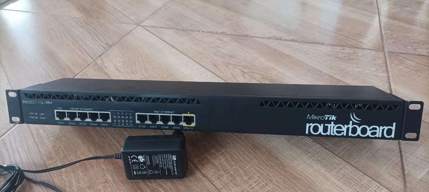 mikrotik RB2011il-Rm|مودم و تجهیزات شبکه|تبریز, |دیوار