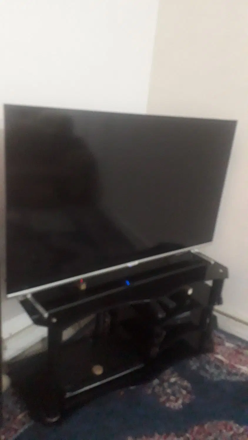 tv55اینچ|تلویزیون و پروژکتور|رباط‌کریم, الارد|دیوار