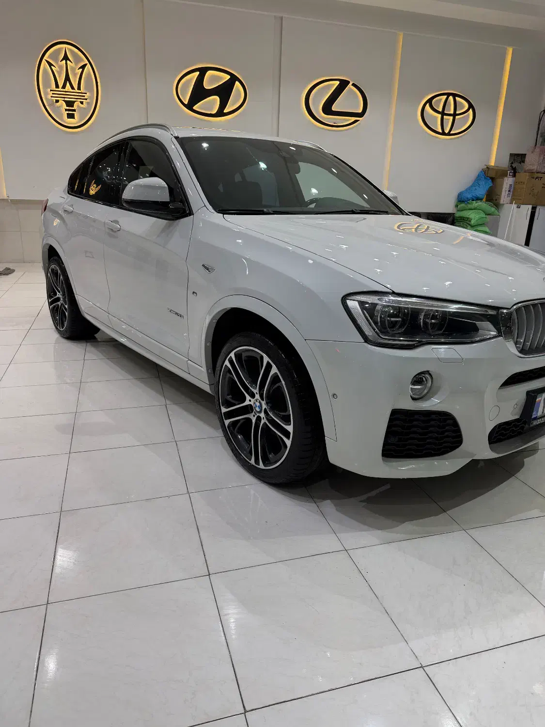 Bmw x4 2017|خودرو سواری و وانت|مشهد, وکیلآباد|دیوار
