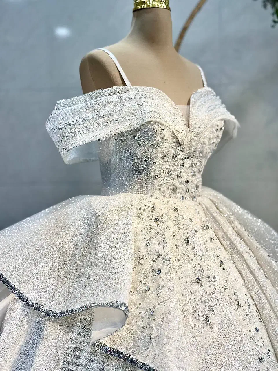 لباس جدید|لباس|میناب, |دیوار