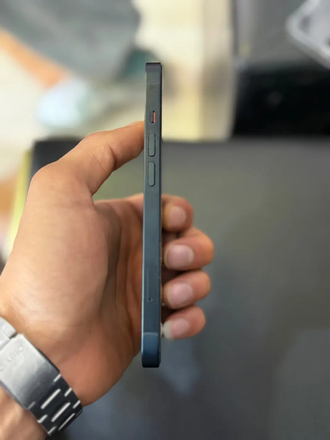 iphone14|موبایل|پرند, فاز ۲|دیوار