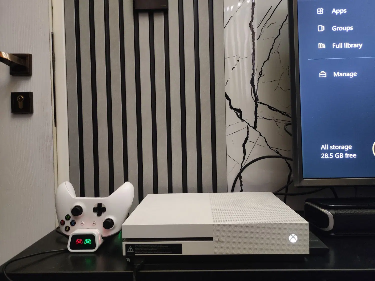xbox one s|کنسول، بازی ویدئویی و آنلاین|اصفهان, کوی گلزار|دیوار