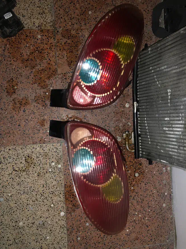 رادیات کولر ۲۰۶ و چراغ عقب ۲۰۶|قطعات یدکی و لوازم جانبی|پردیس, فاز ۲|دیوار