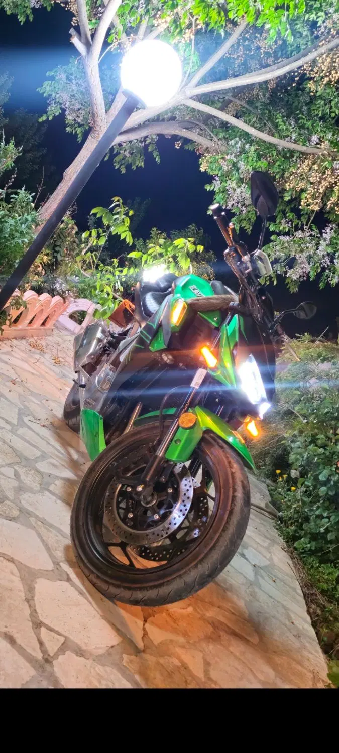z1000|موتورسیکلت|مرودشت, ثبت احوال|دیوار