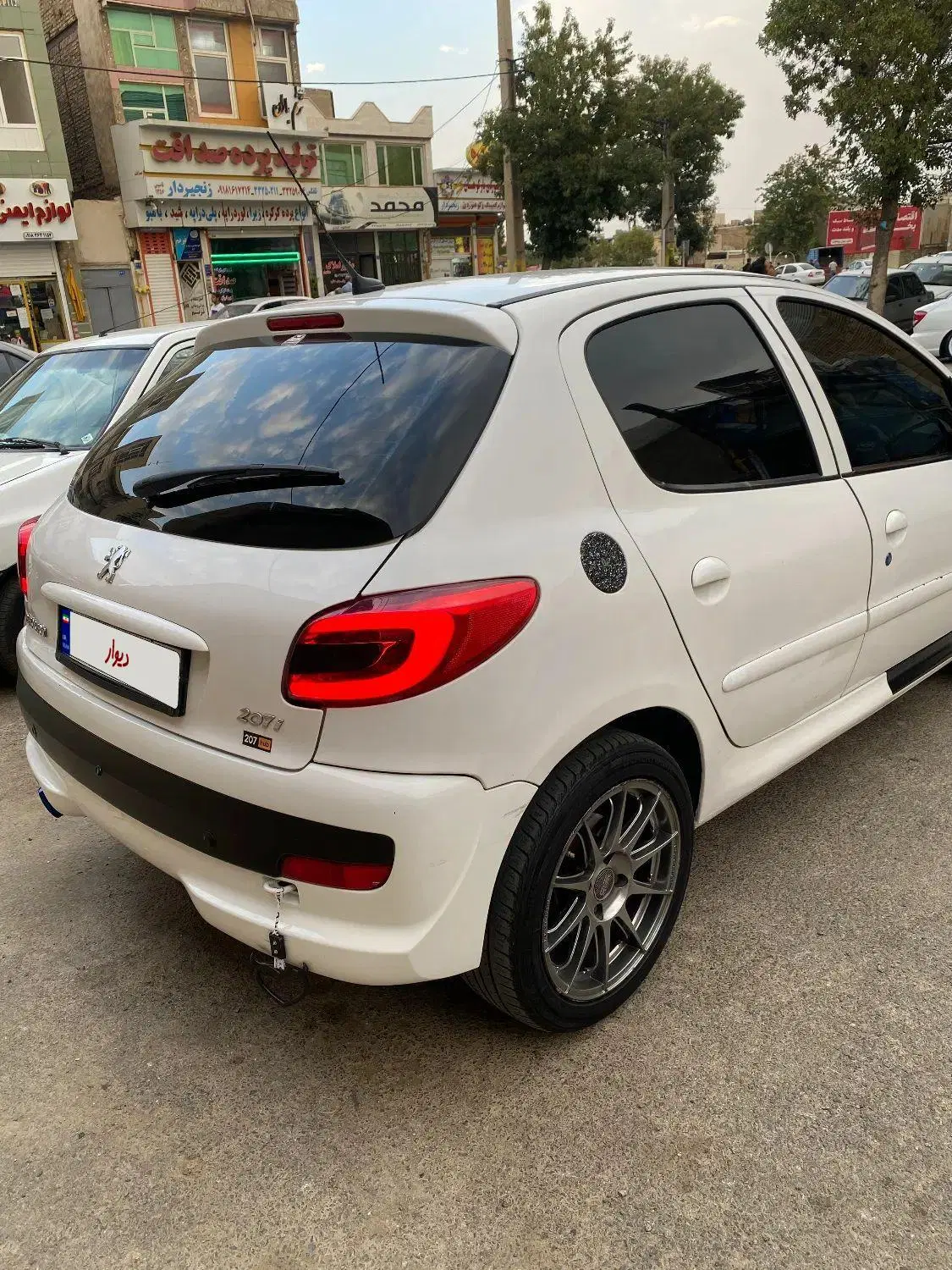 207 مدل 90|خودرو سواری و وانت|اراک, |دیوار