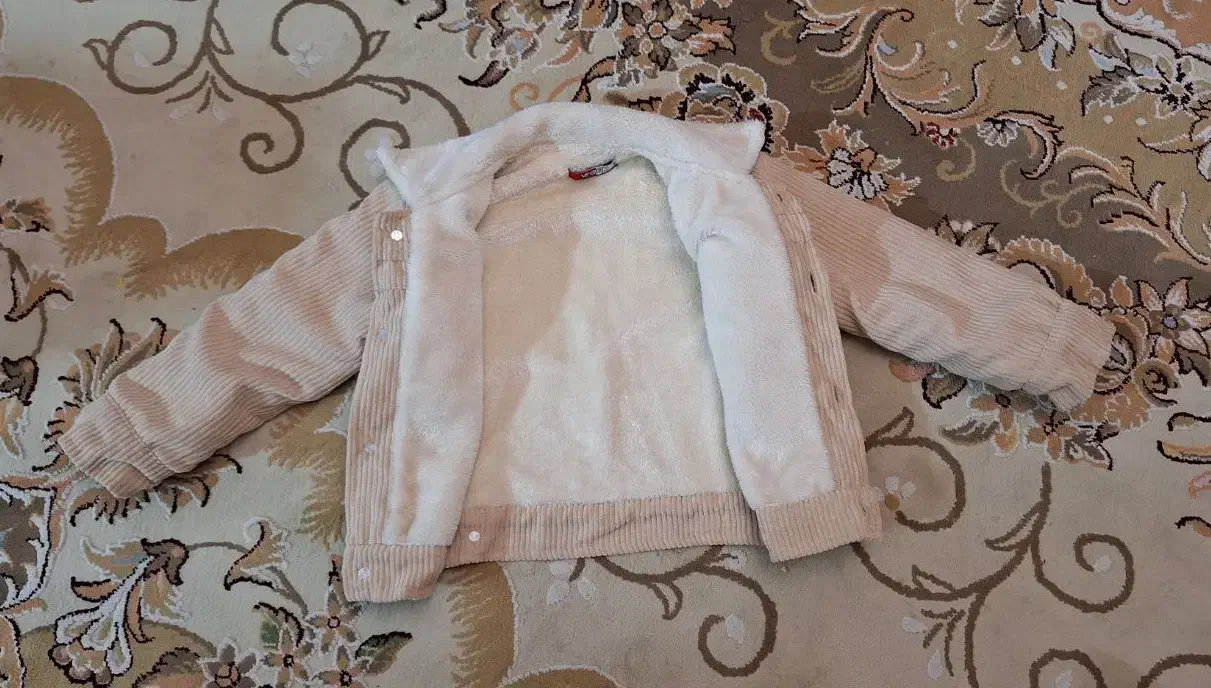 کاپشن|کفش و لباس بچه|تهران, دهقان|دیوار