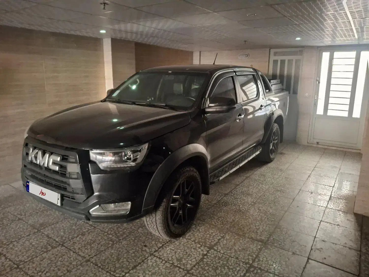 کی ام سی T8|خودرو سواری و وانت|شیراز, شهرک بزین|دیوار