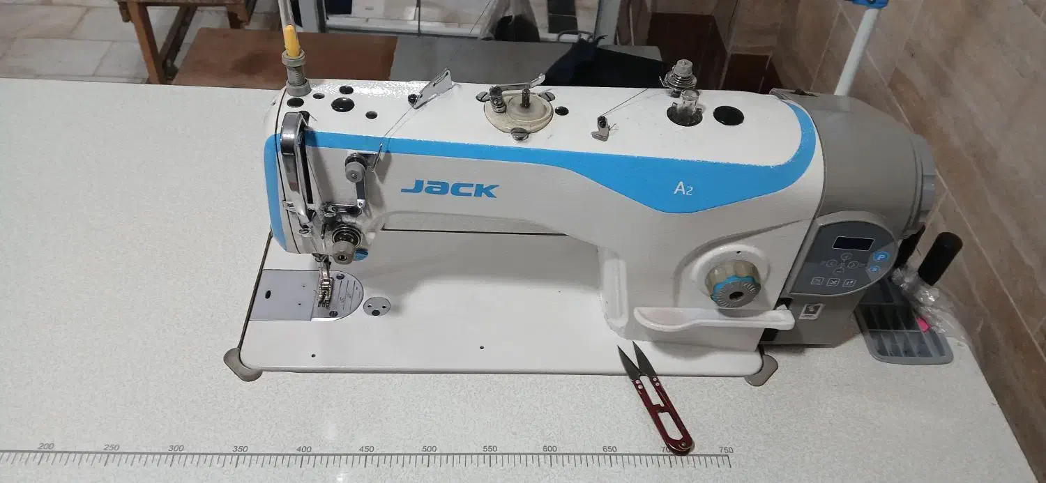 چرخ a2|چرخ خیاطی و ریسندگی|پیشوا, |دیوار