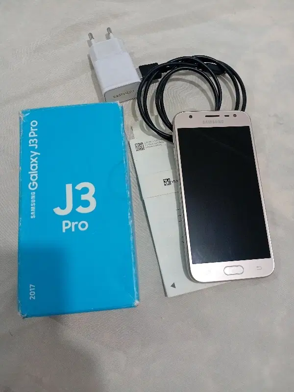 j3 pro|موبایل|فردیس, داوری|دیوار