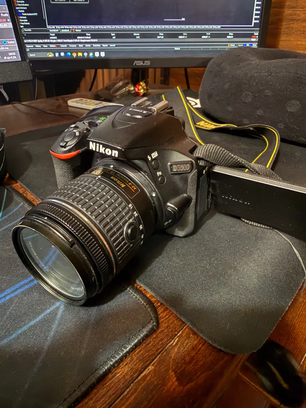 Nikon D5600|دوربین عکاسی و فیلم‌برداری|تهران, شهرک غرب|دیوار