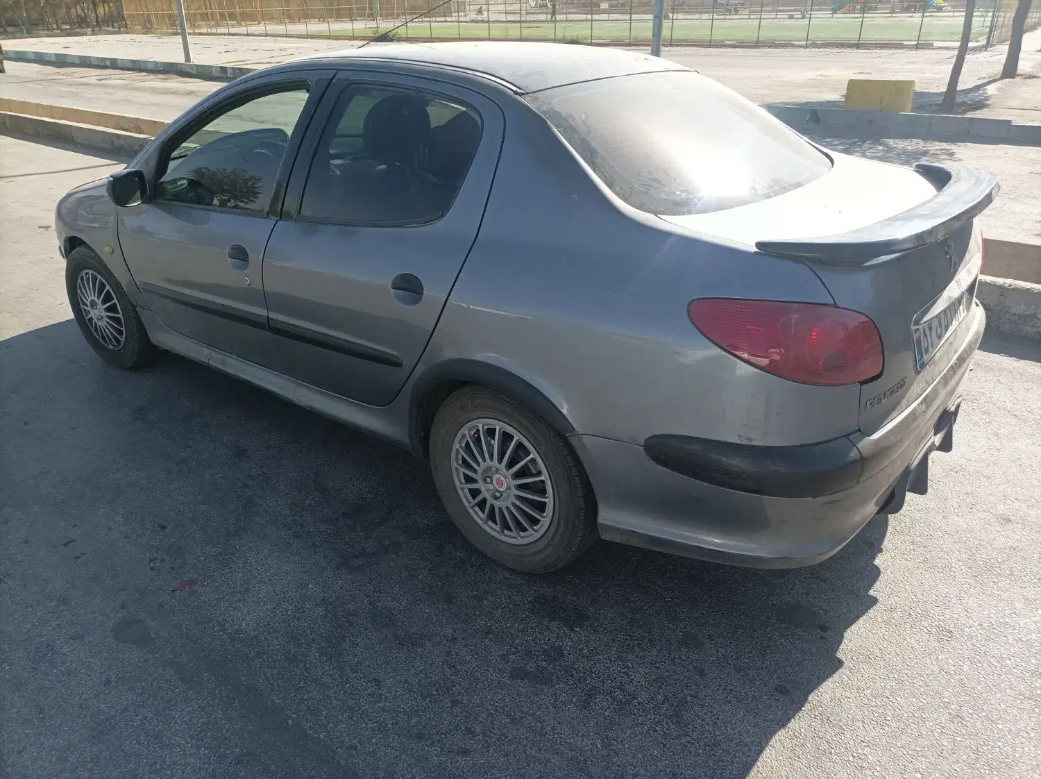 206 sd|خودرو سواری و وانت|اراک, |دیوار