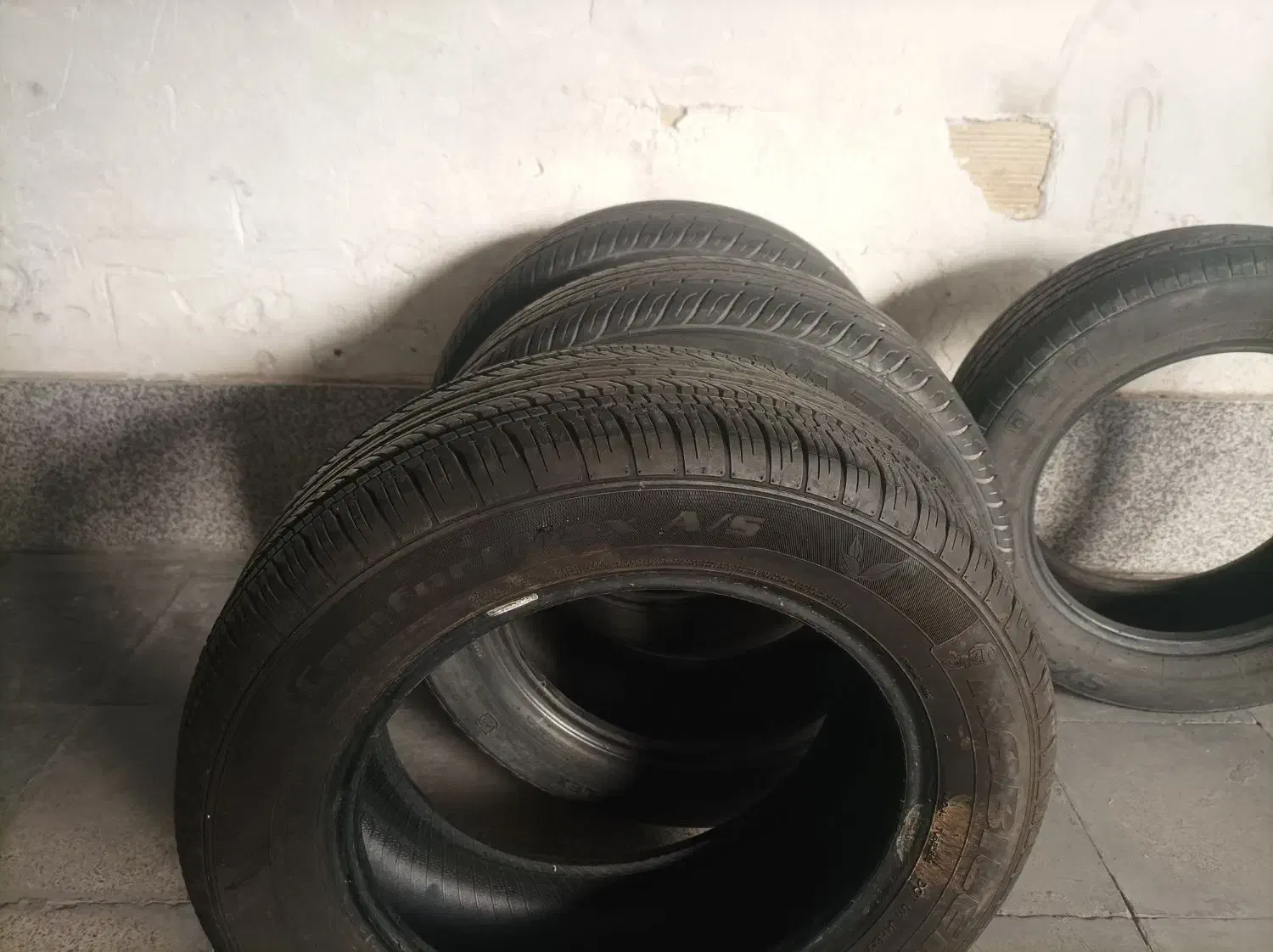 لاستیک|قطعات یدکی و لوازم جانبی|سهند, |دیوار