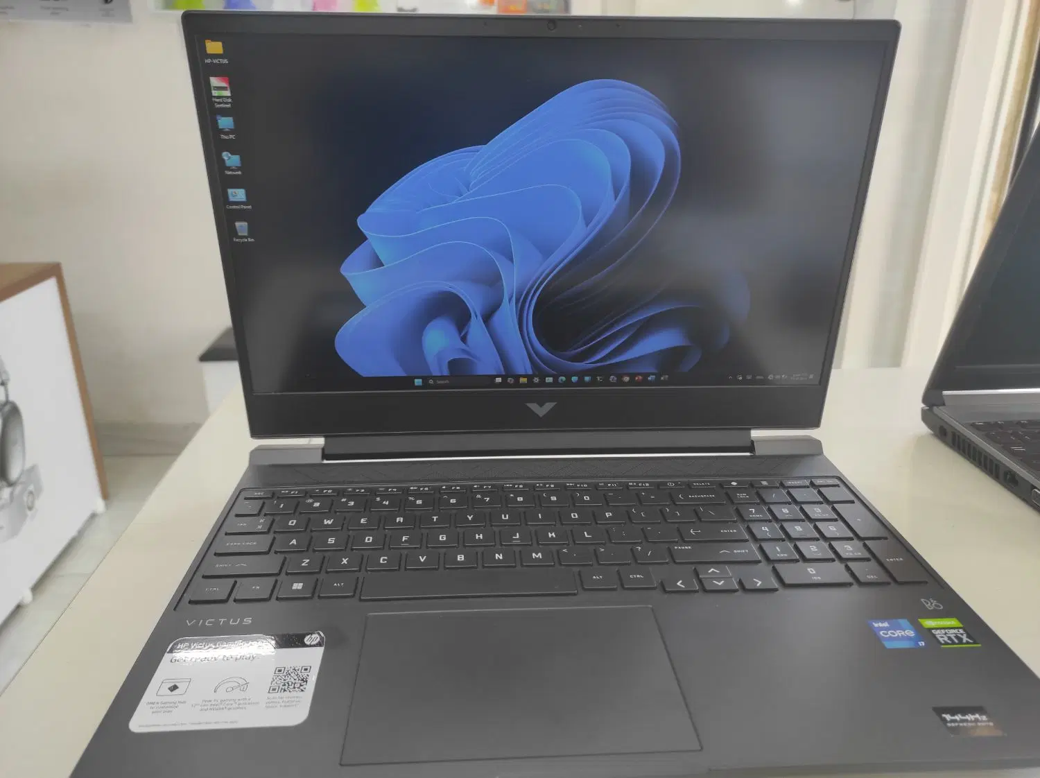 hp victus|رایانه همراه|گنبد کاووس, |دیوار