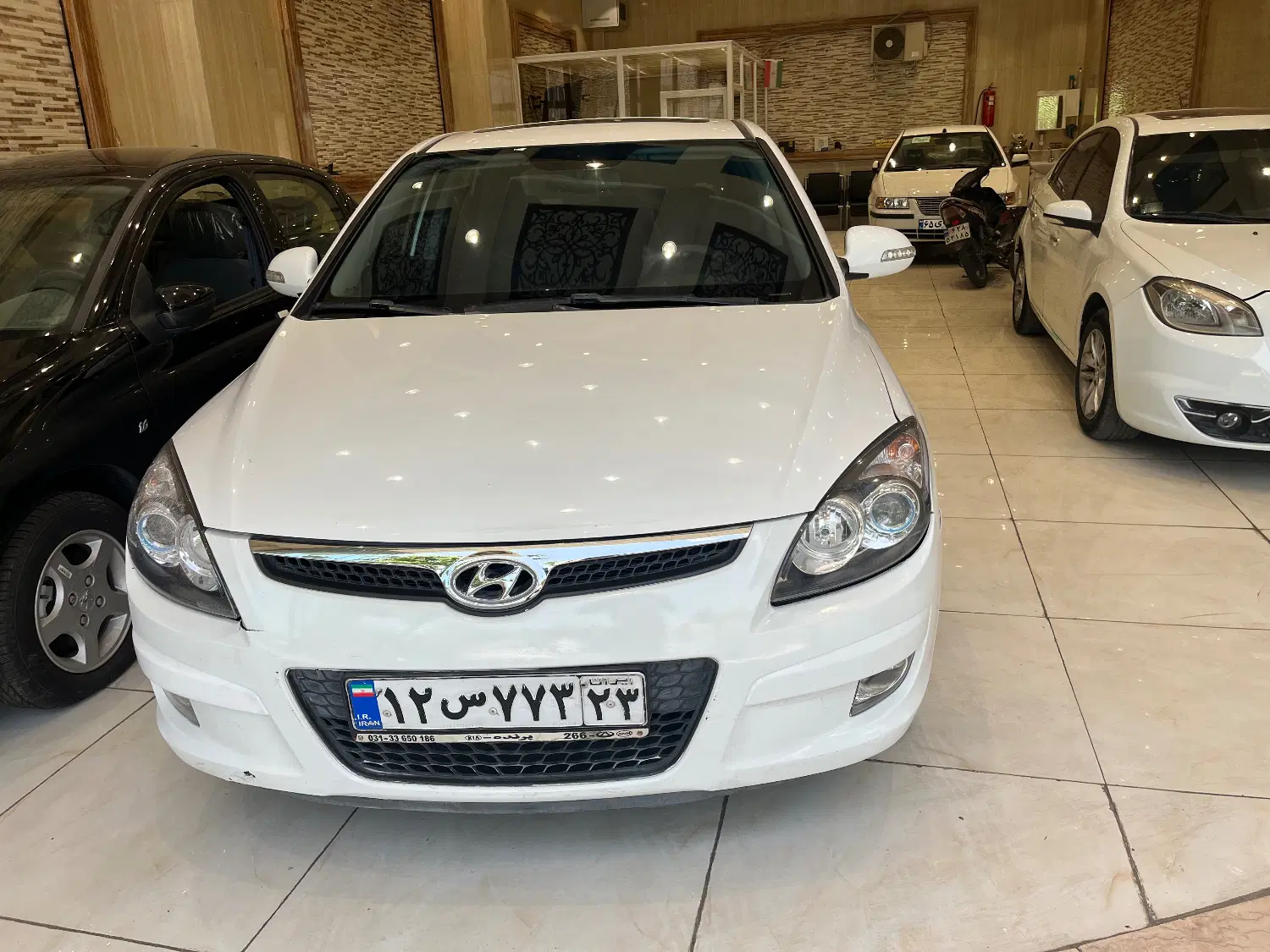 هیندای i30|خودرو سواری و وانت|خمینی‌شهر, |دیوار
