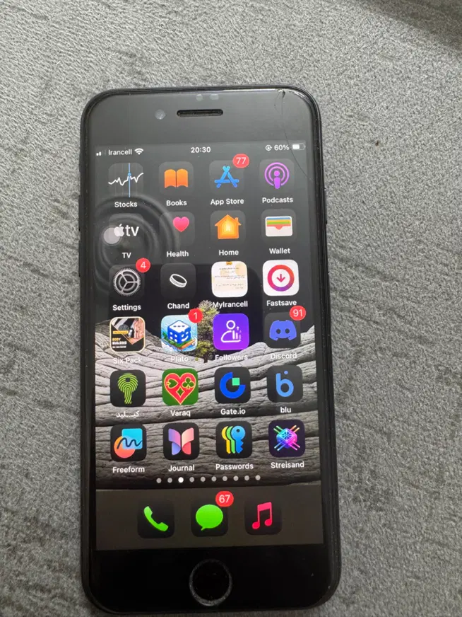 iphone se 2020|موبایل|فردیس, فرامرزیه|دیوار