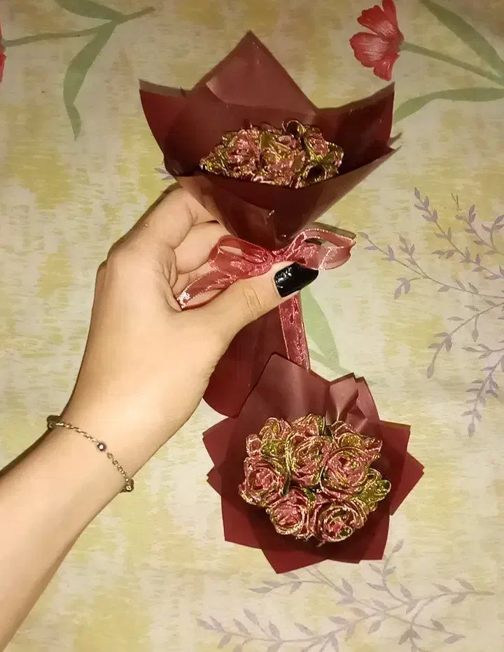 دسته گل|گل مصنوعی|یزد, |دیوار