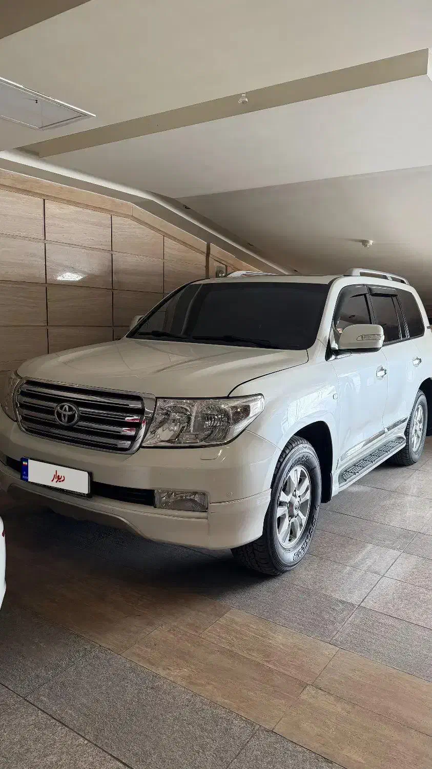 لندکروزر|خودرو سواری و وانت|تهران, زعفرانیه|دیوار