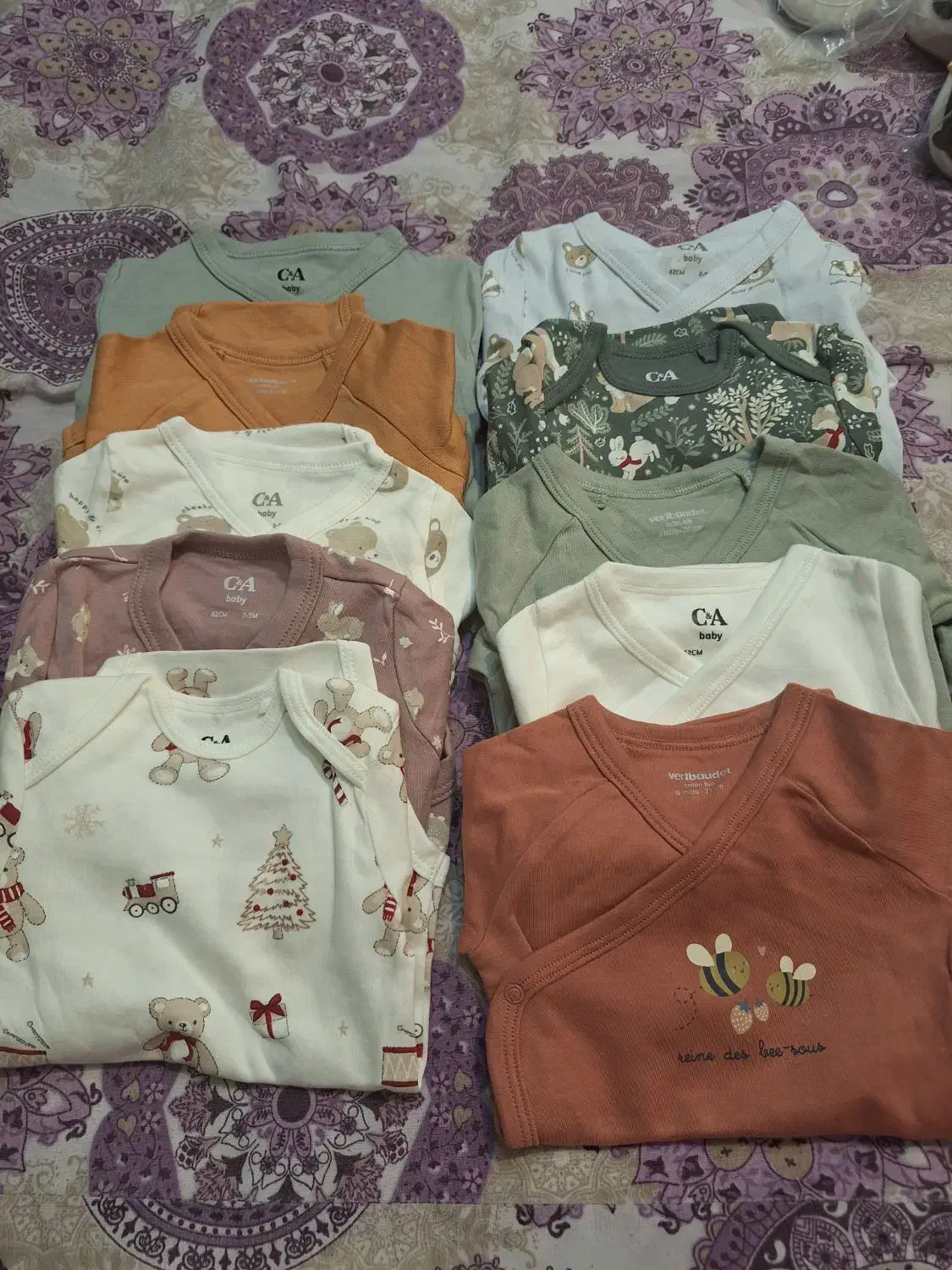 لباس نوزادی|کفش و لباس بچه|کرج, شهرک اوج|دیوار