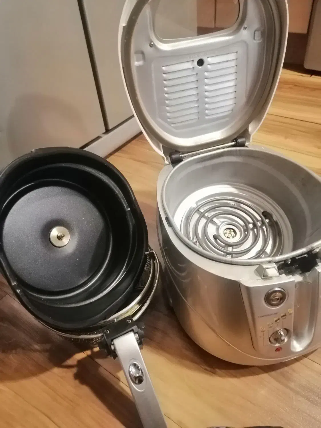 سرخ کن|اجاق گاز و لوازم برقی پخت‌وپز|لاهیجان, شیشه گران|دیوار