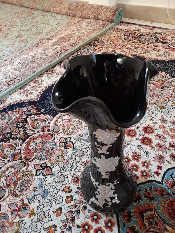 گلدان|صنایع دستی و سایر لوازم تزئینی|تهران, خواجه نظام الملک|دیوار