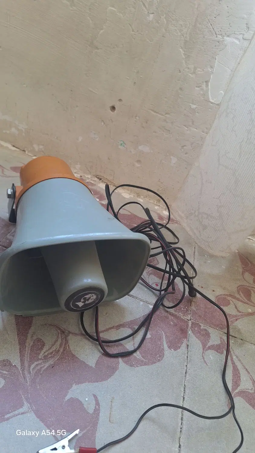بلندگو|پخش‌کننده همراه|جوانرود, |دیوار