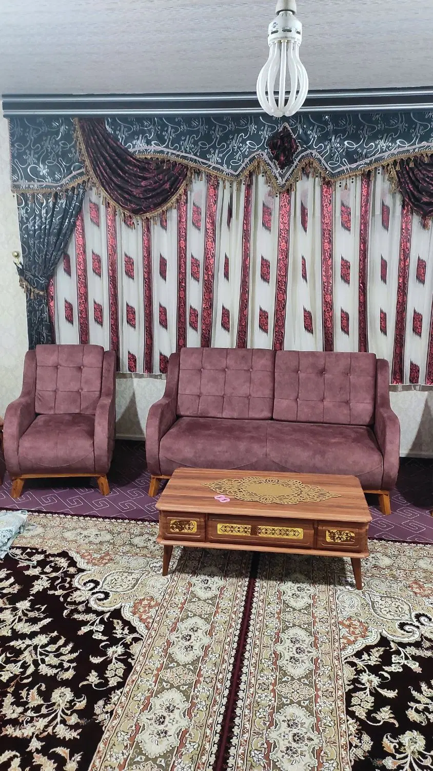 پرده|پرده، رانر، رومیزی|قروه, |دیوار