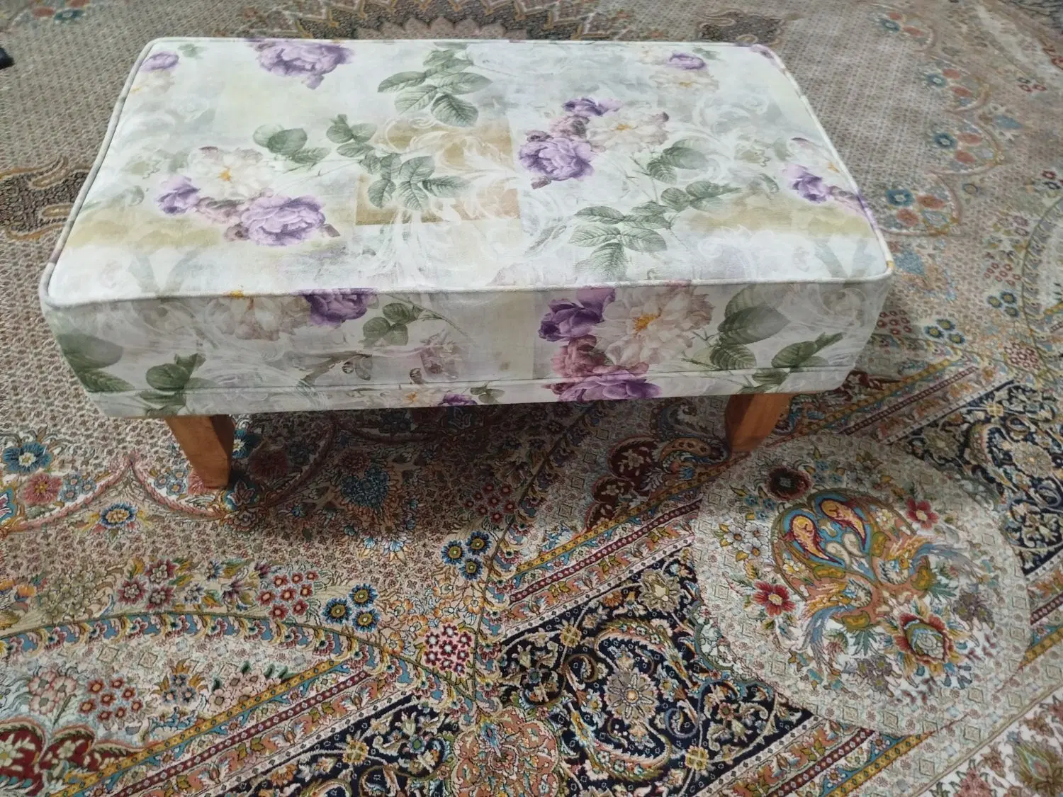 پاف|مبلمان خانگی و میز عسلی|گرگان, |دیوار