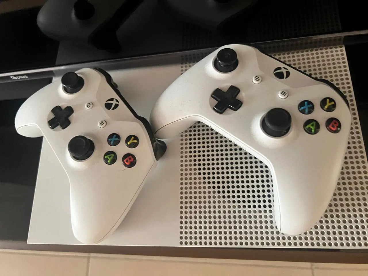 xbox one s|کنسول، بازی ویدئویی و آنلاین|تهران, قاسم‌آباد|دیوار