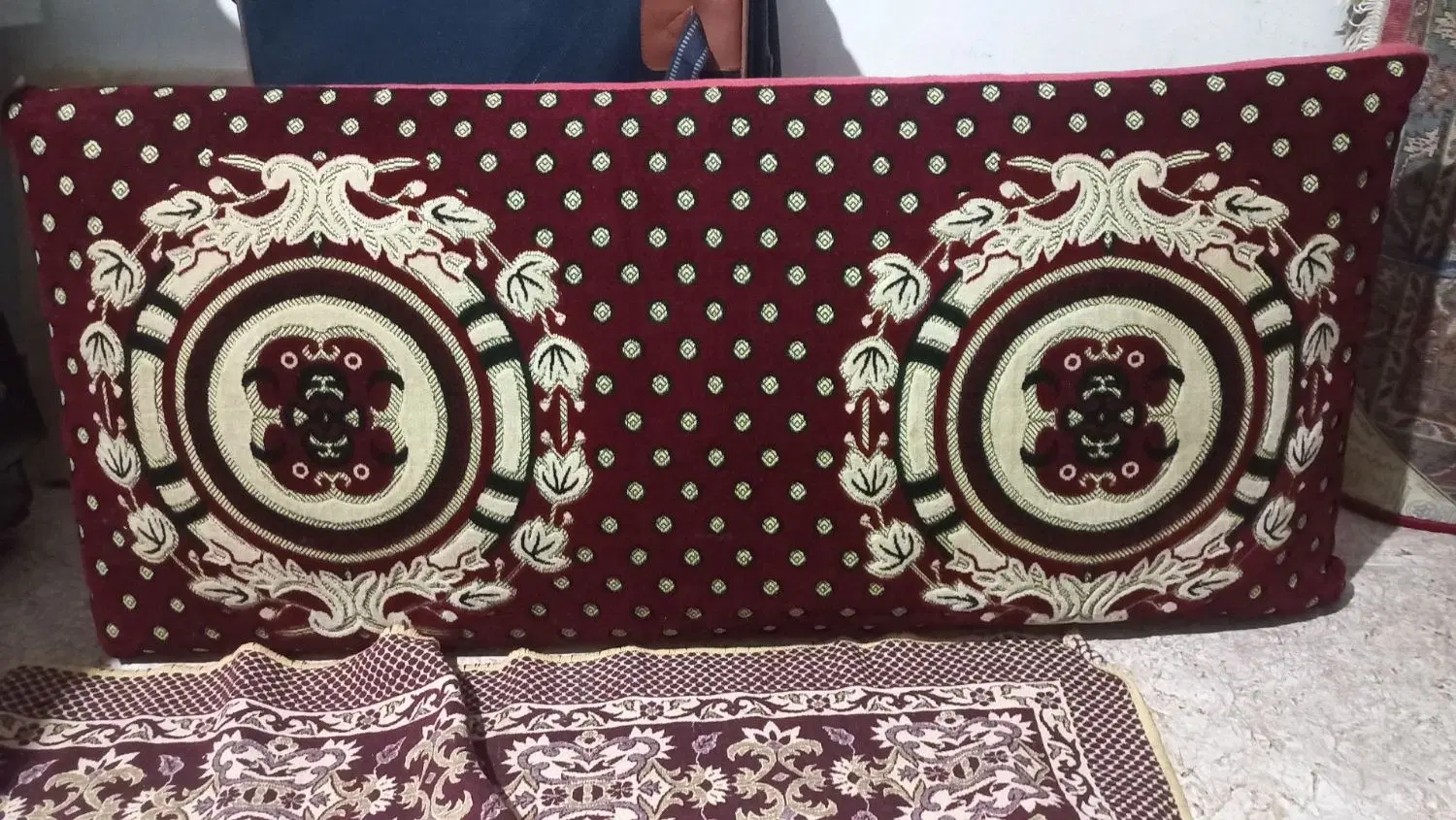 پشتی|پشتی|رشت, کوی امام رضا|دیوار