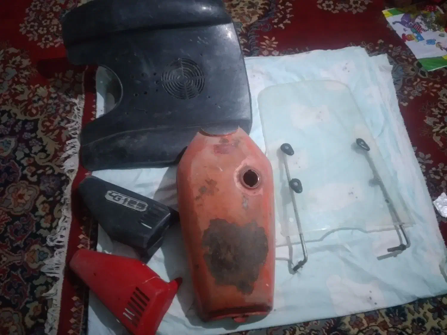 تلویزیون ووسایل موتور|تلویزیون و پروژکتور|مشهد, تلگرد|دیوار