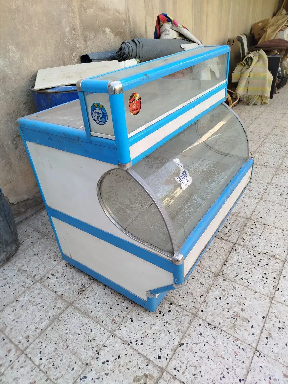 میز|میز و صندلی غذاخوری|زابل, |دیوار