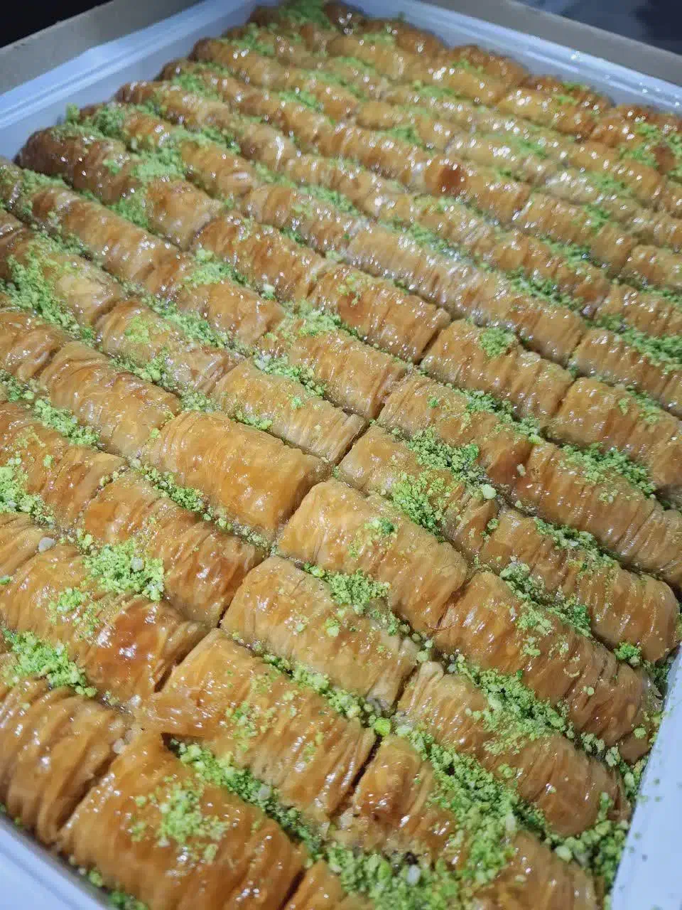 باقلوا|خوردنی و آشامیدنی|هشتگرد, شهرک ولیعصر (مصلی)|دیوار