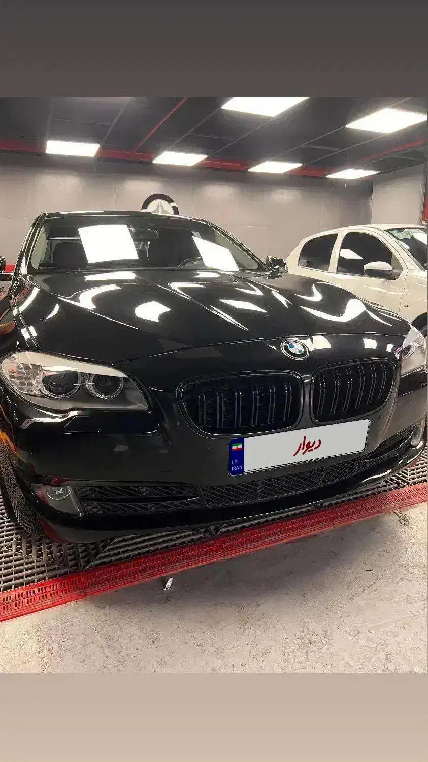 Bmw528i|خودرو سواری و وانت|مشهد, دانشجو|دیوار