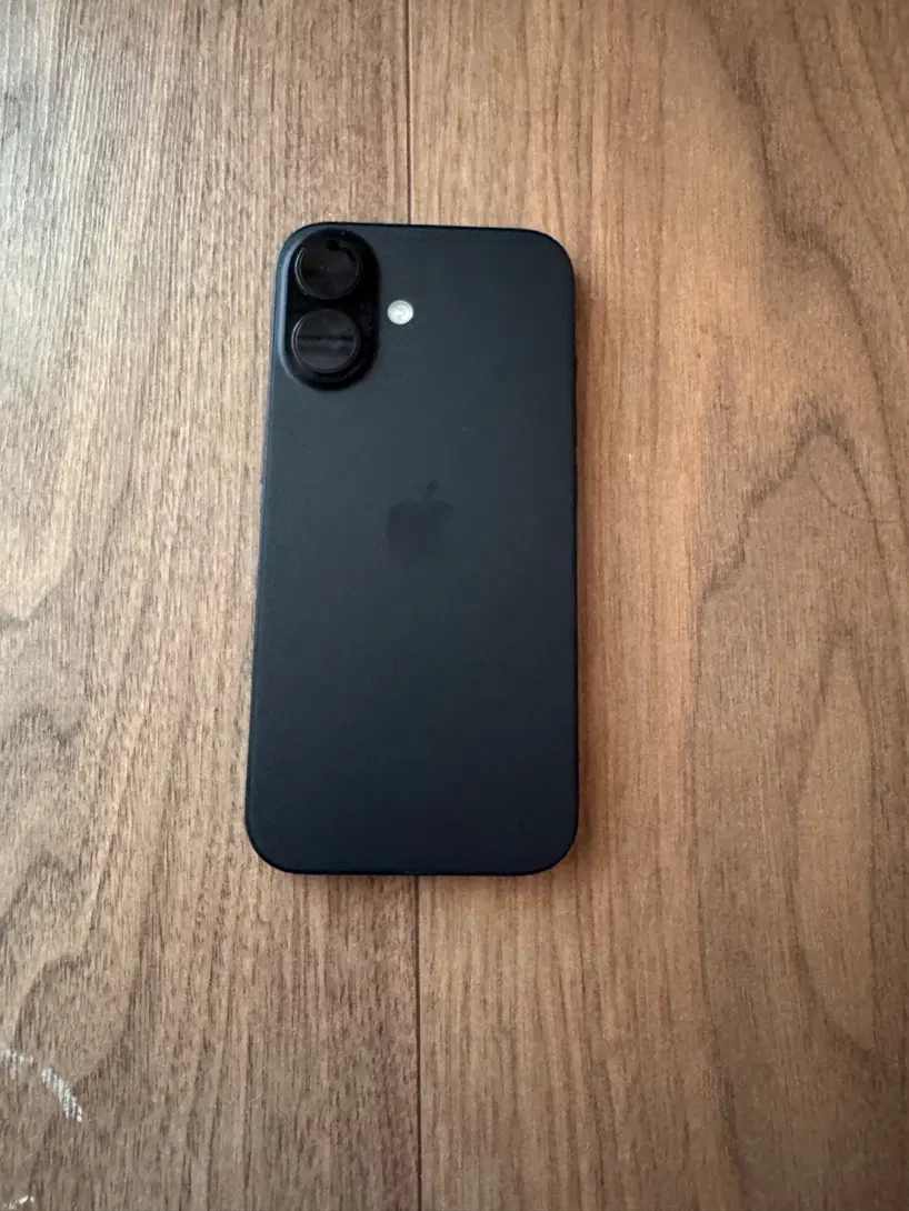 Iphone 16 normal|موبایل|اصفهان, خواجو|دیوار