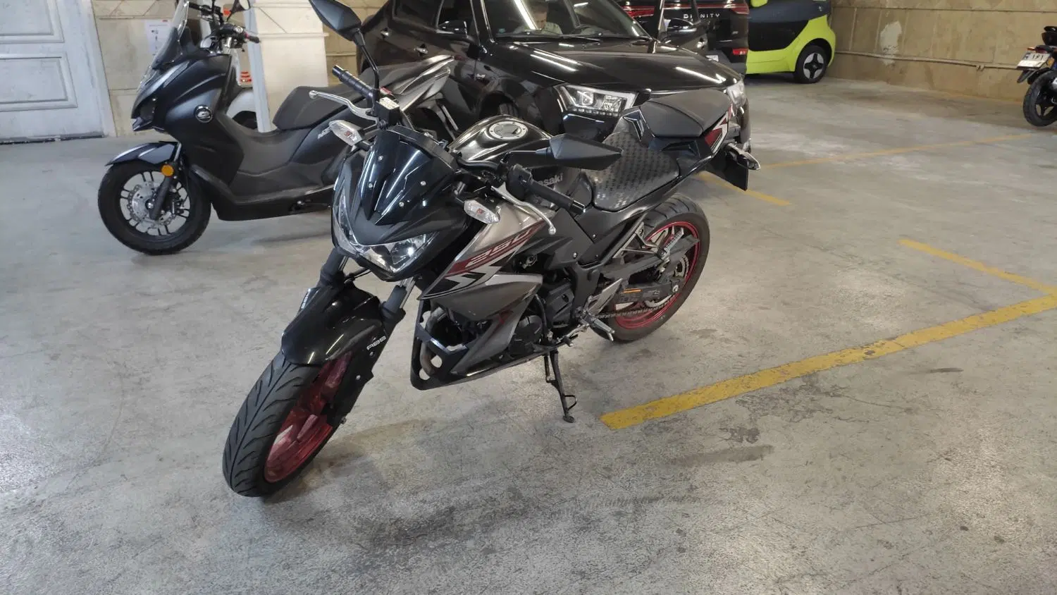 kawasaki Z250|موتورسیکلت|تهران, ولنجک|دیوار