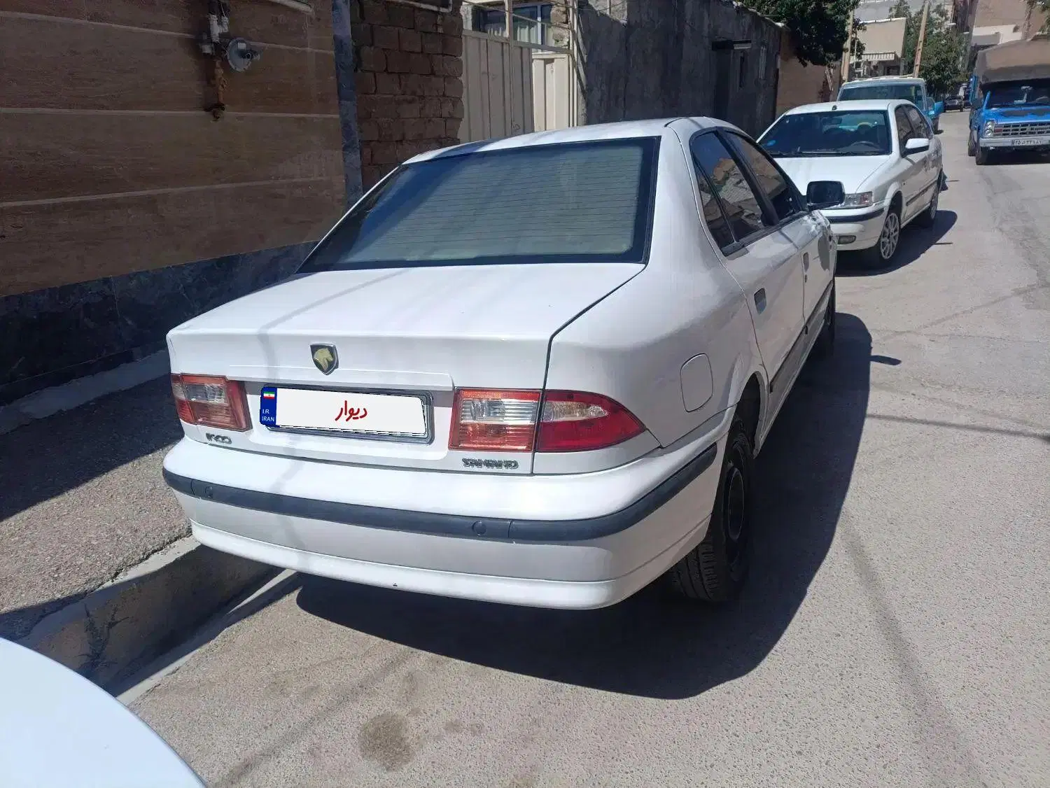 EF7.    93|خودرو سواری و وانت|فارسان, |دیوار