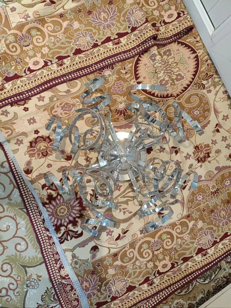 لوستر|لوستر و چراغ آویز|تبریز, |دیوار