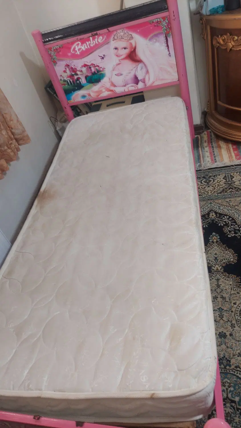 تخت|تخت و سرویس خواب|ساری, |دیوار