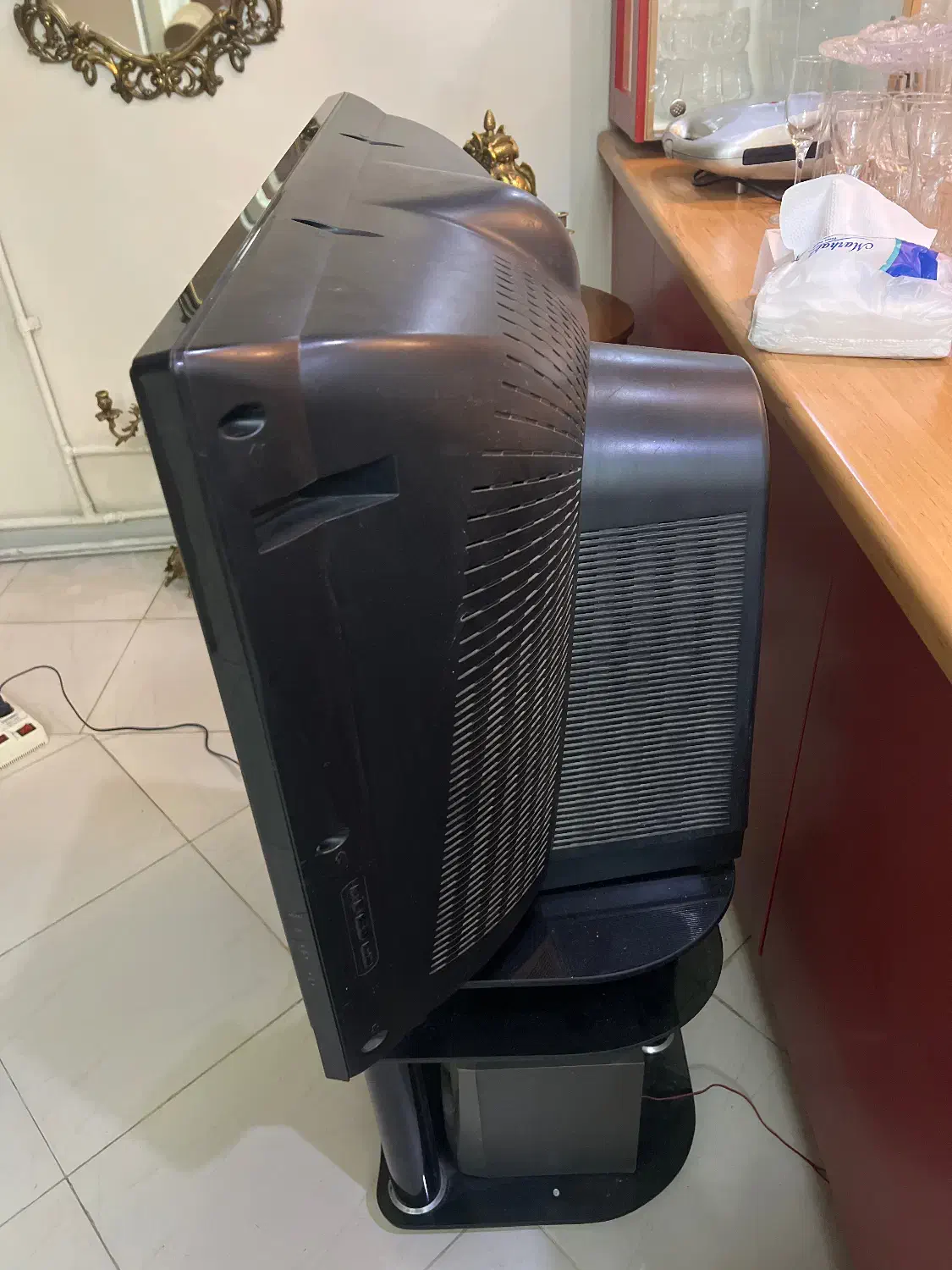 تلویزیون|تلویزیون و پروژکتور|تهران, دبستان|دیوار