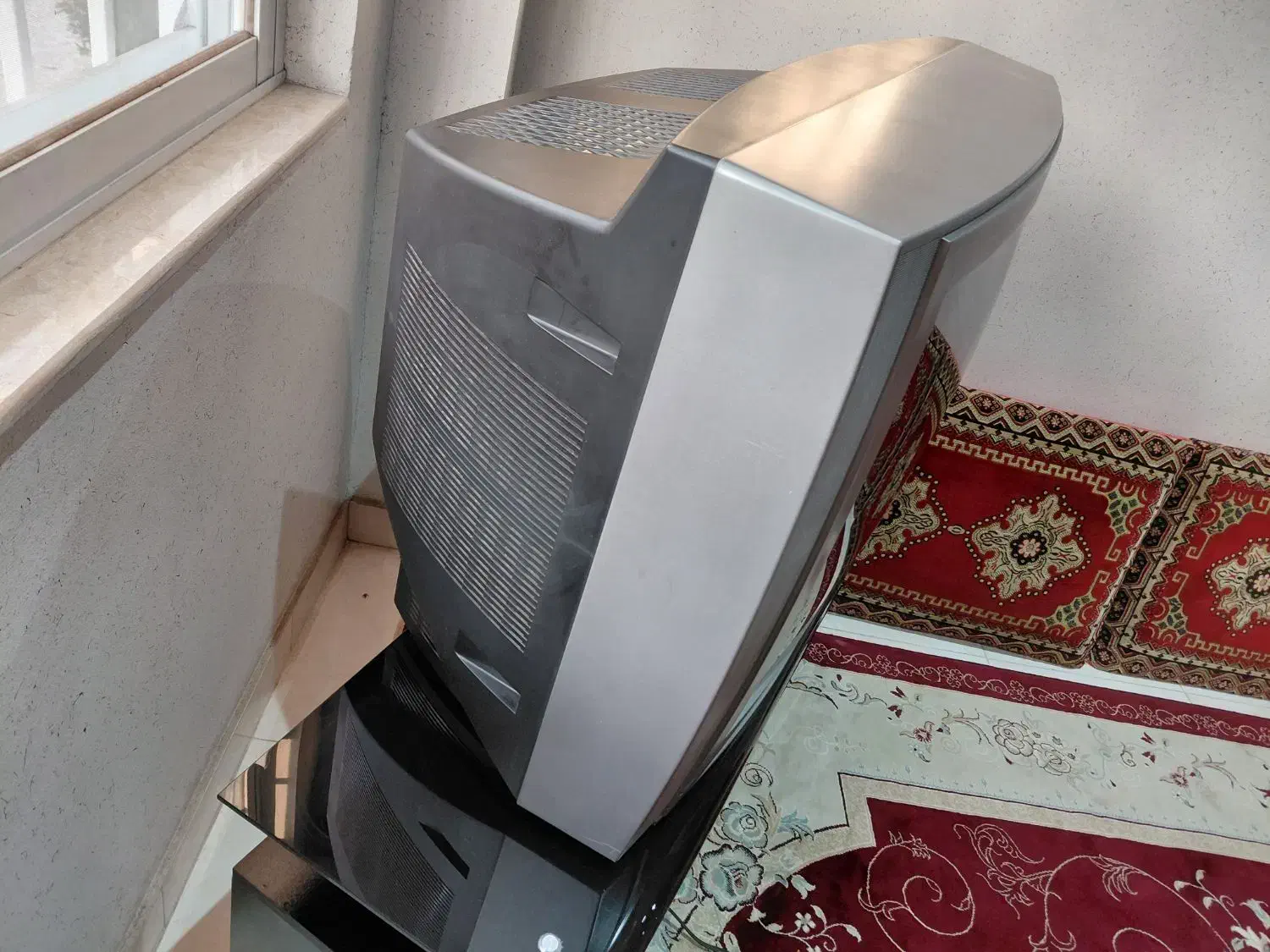 تلویزیون صنام|تلویزیون و پروژکتور|چالوس, |دیوار