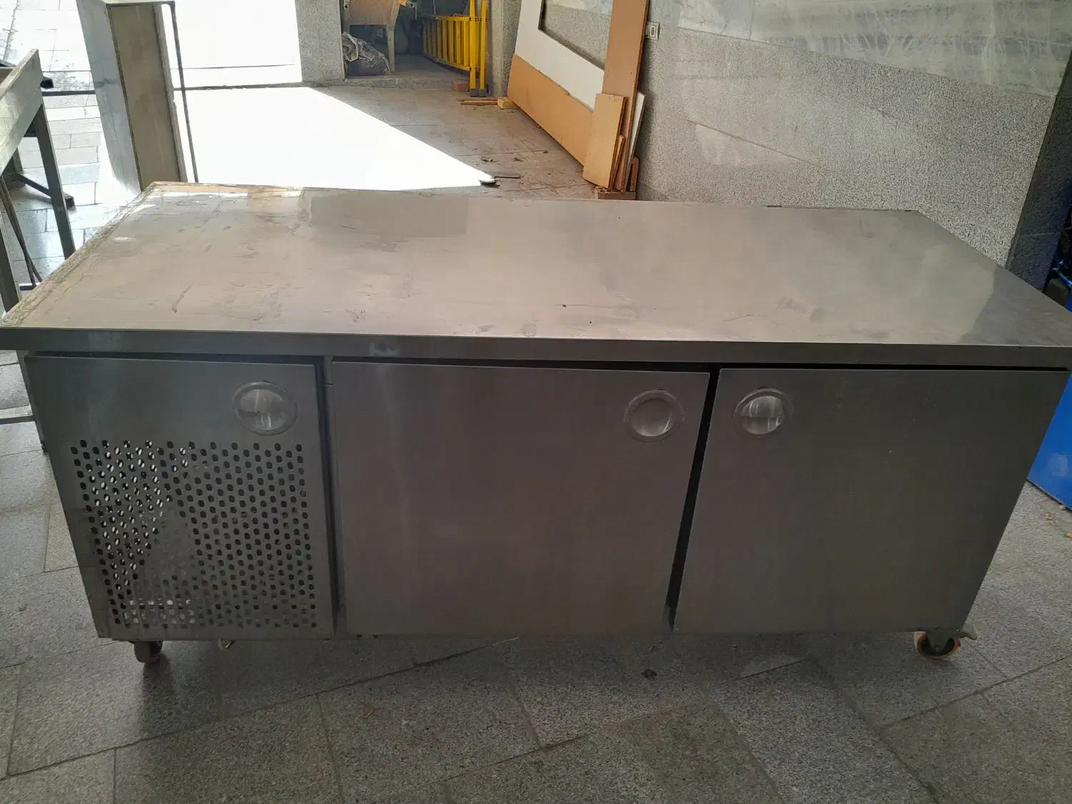 یخچال میز کار|کافی‌شاپ و رستوران|تهران, وردآورد|دیوار