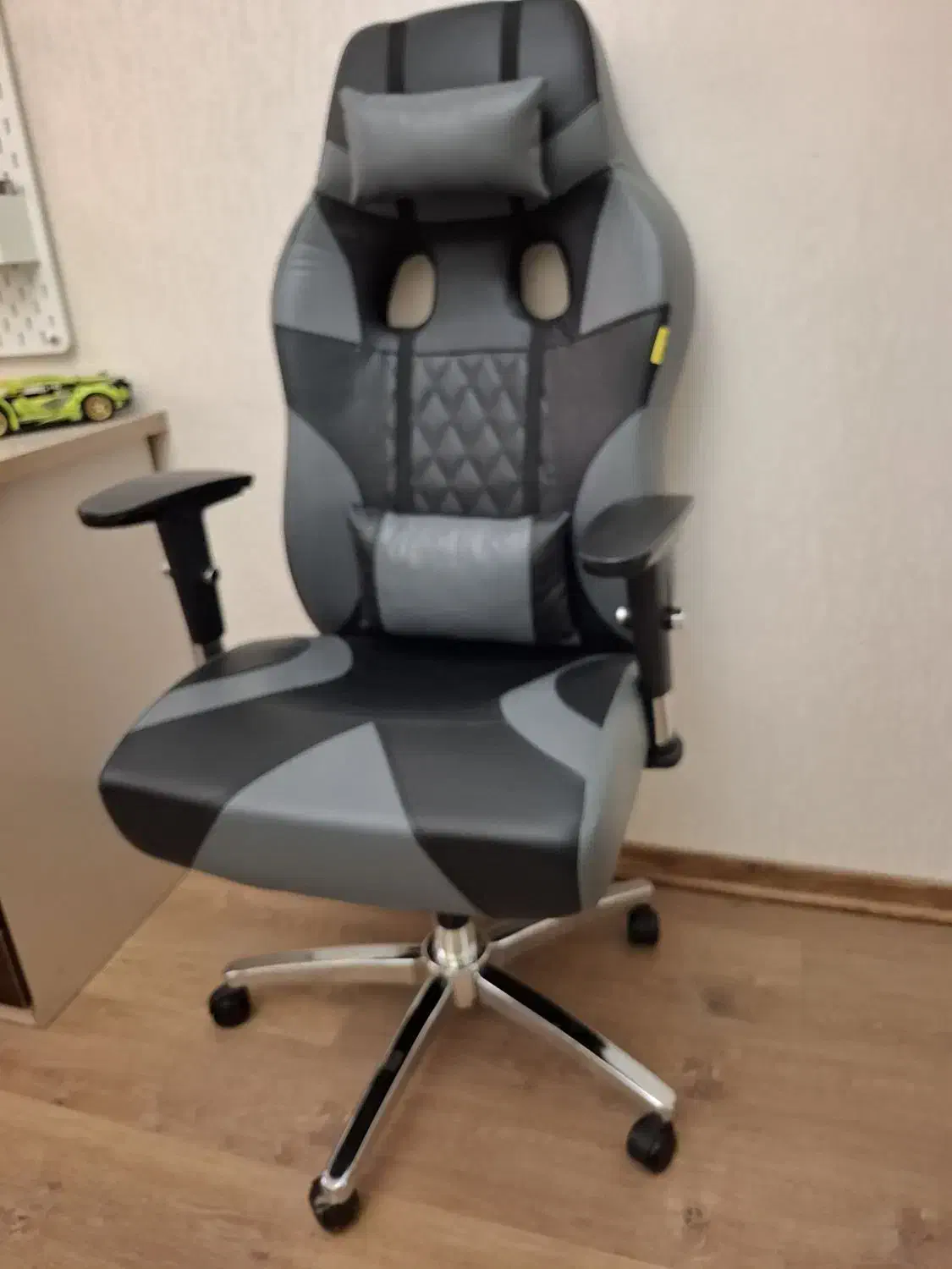 صندلی گیمینگ|صندلی و نیمکت|تهران, اقدسیه|دیوار