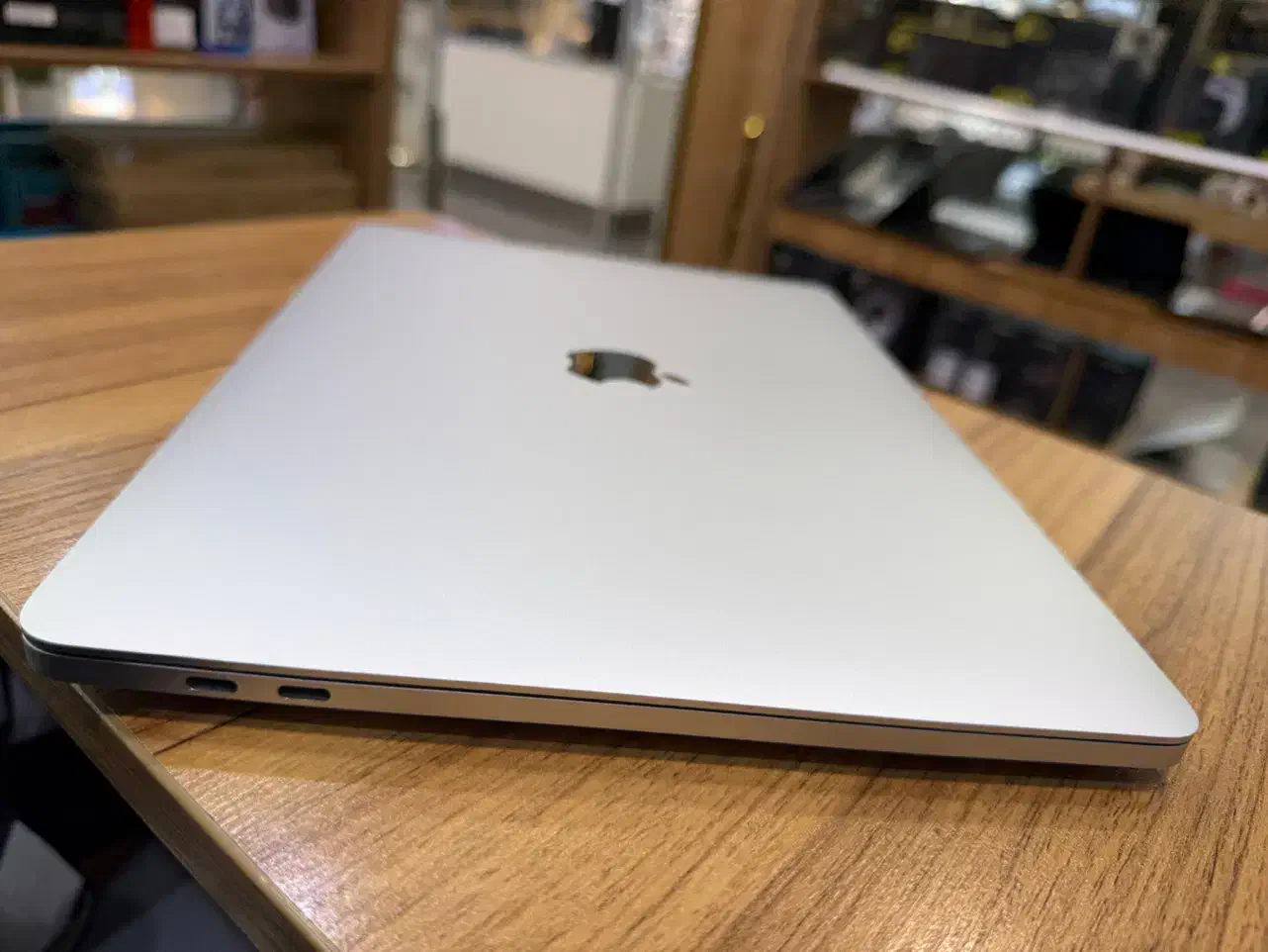 Macbook Pro 2020|رایانه همراه|تهران, تجریش|دیوار