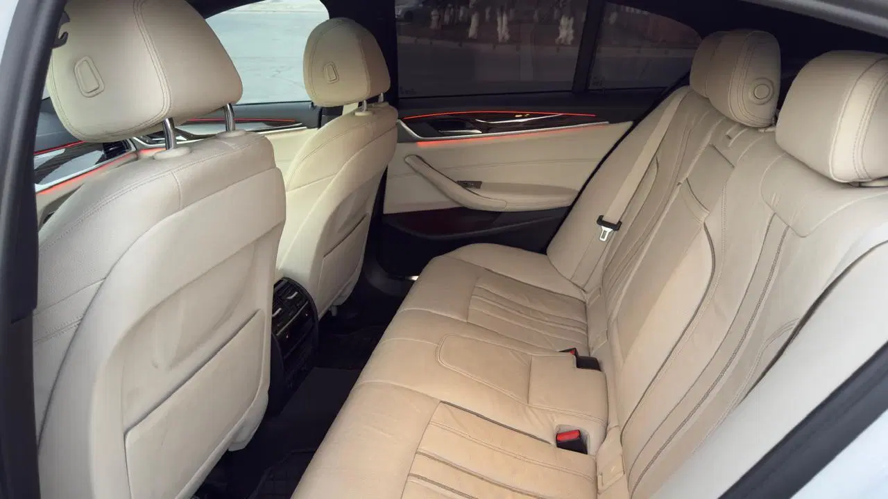 BMW 530i 2017 Sport Line|خودرو سواری و وانت|جلفا, |دیوار